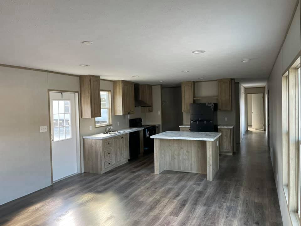 252062321_388996339592316_7206214969498049636_n