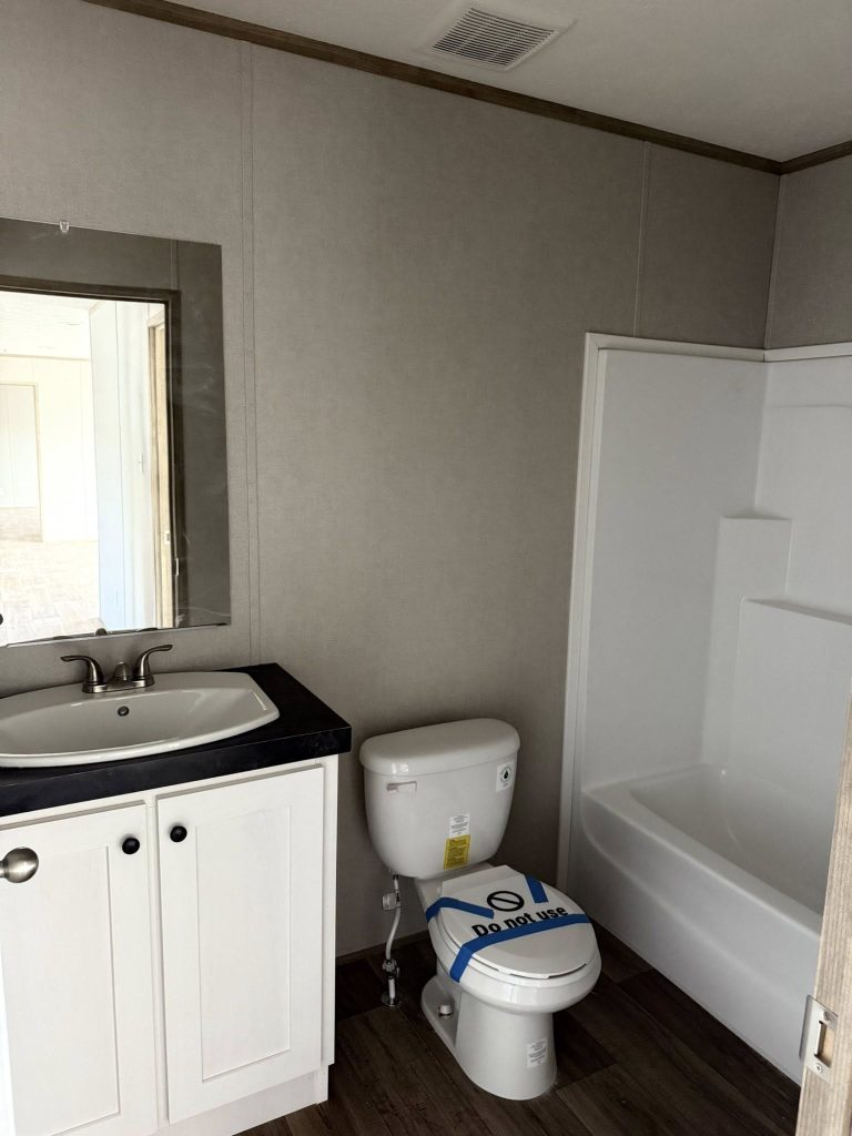 560563615_1211845277632367_5626938376831085078_n