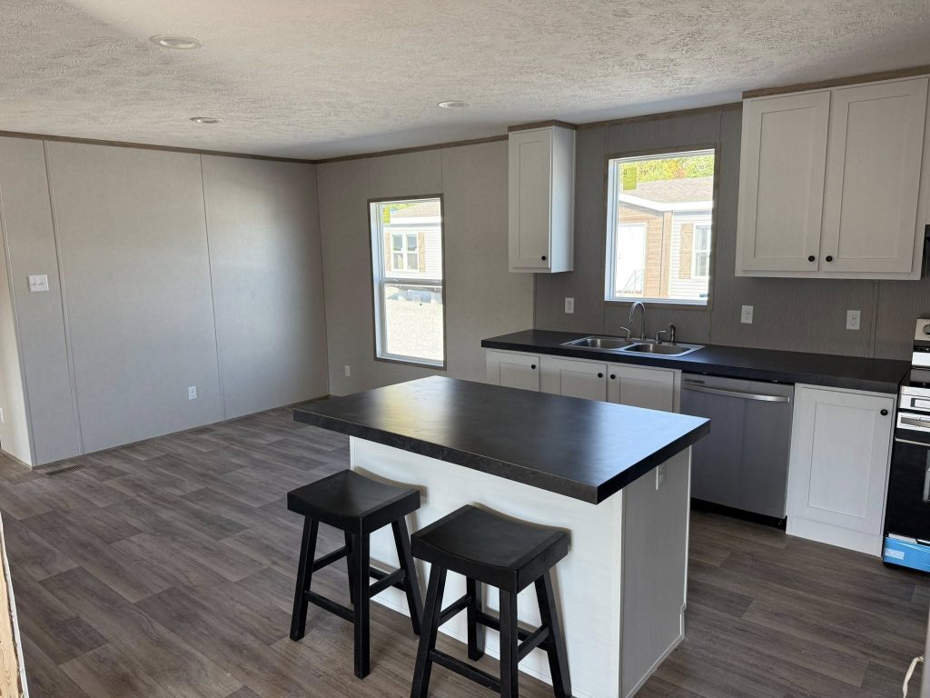 568039628_1220640456752849_1614616850008470618_n