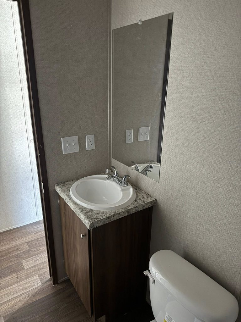 597776822_1262657229217838_6201660814630344363_n