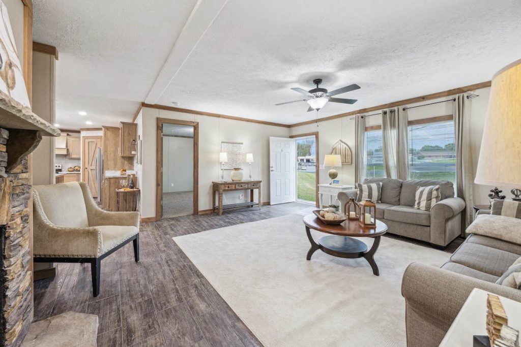 MD-26-Rawhide-living-room-4