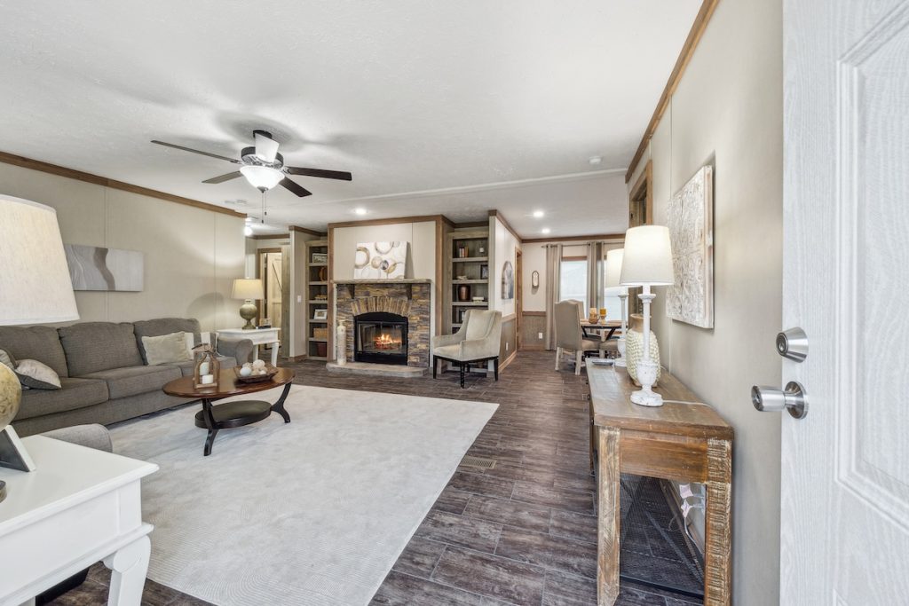 MD-26-Rawhide-living-room2