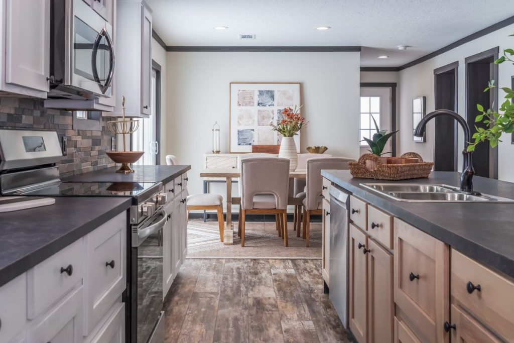 a40d4157-b509-4a1f-b381-2a59b863dffc