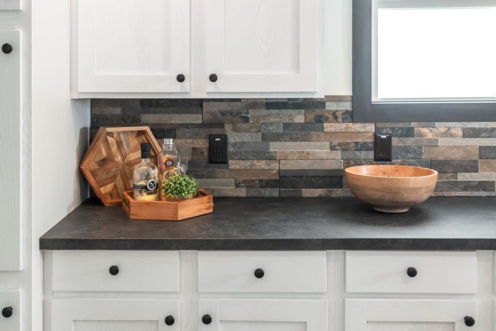 b2fc6547-ef71-4b3a-933c-71ff3b3715d9