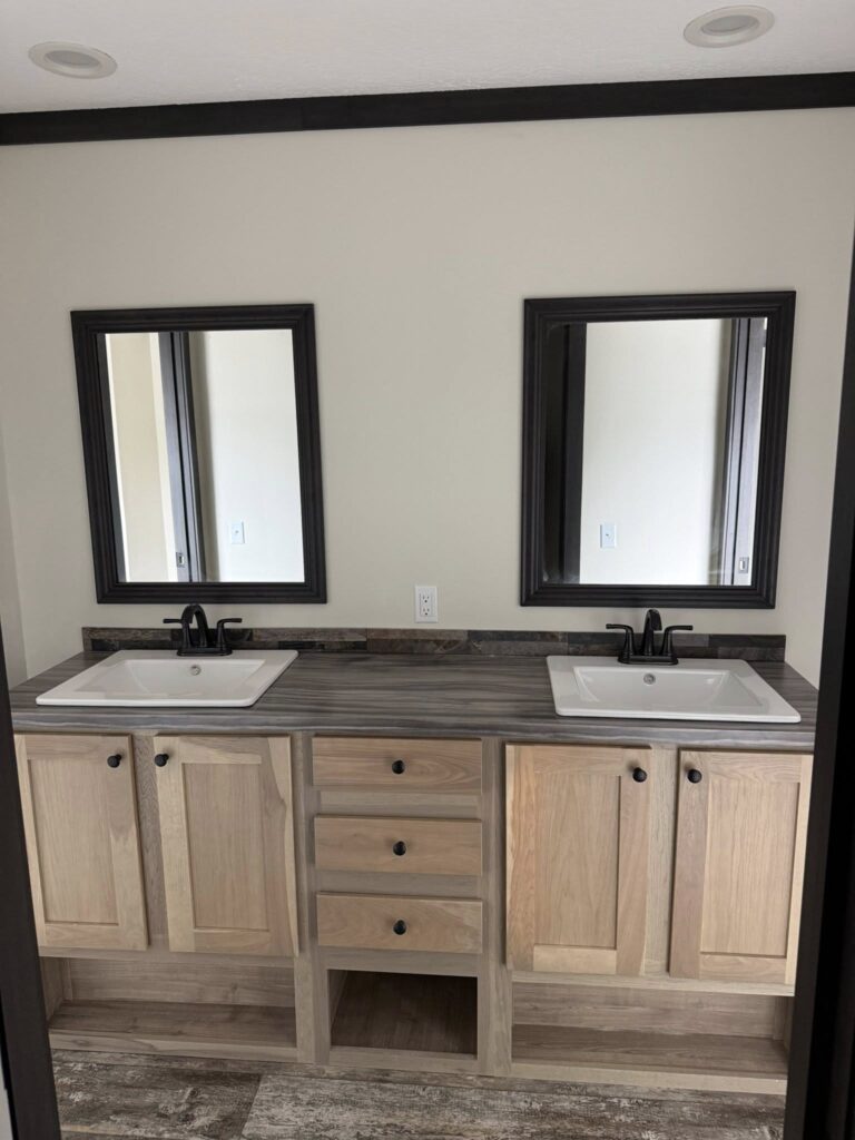 607961287_1280811000735794_6002860330432939108_n